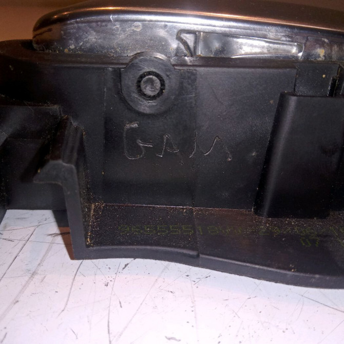 Poignee int porte avg occasion PEUGEOT 208 Phase 2 04-2015->... 1.6 BLUE HDI 100ch 96555518VV 3