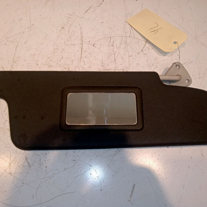 Pare-soleil droit occasion PEUGEOT 205 205 Phase 2 1987-07-01->1998-12-31 8143G6 1