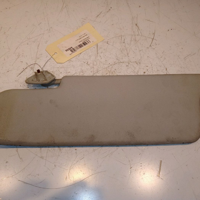 Pare-soleil droit occasion PEUGEOT 205 205 Phase 2 1987-07-01->1998-12-31 8143G6 2