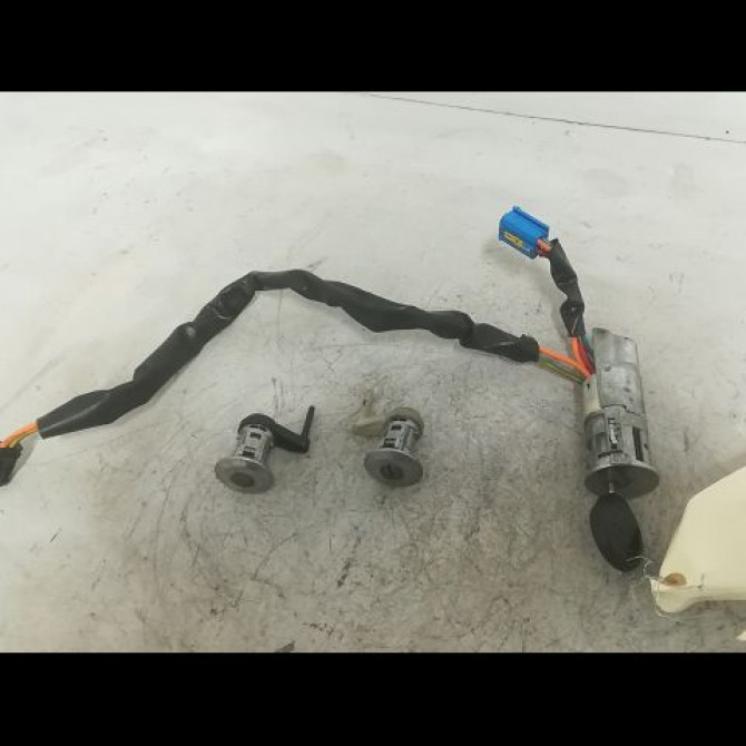 Kit serrures + antivol occasion PEUGEOT 206 + Phase 1 03-2009->05-2013 1.4 HDI 70ch 4162NR 1