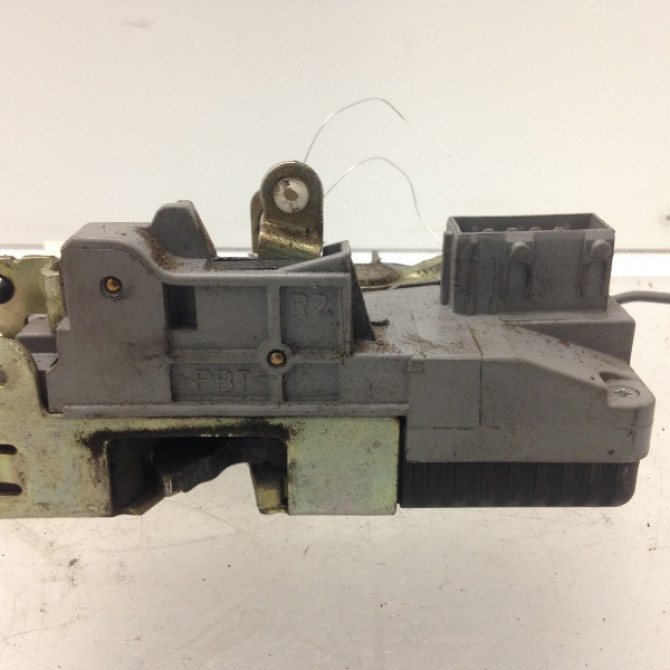 Serrure porte avd occasion PEUGEOT 306 Phase 1 09-1994->03-1997 9136J1 2