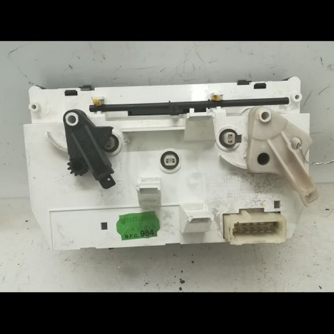 Commande de chauffage occasion PEUGEOT 206 + Phase 1 03-2009->05-2013 1.4i 75ch 6451VH 2