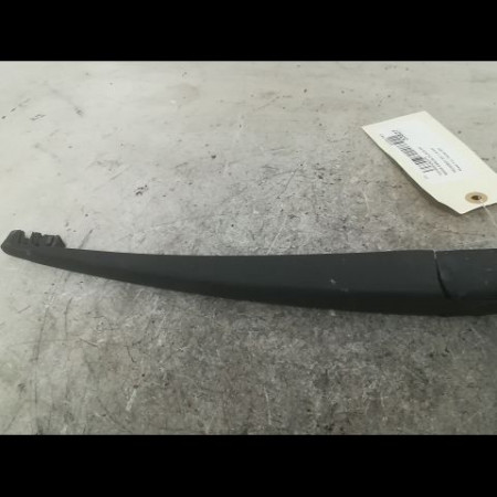 Bras essuie-glace arrière occasion PEUGEOT 207 Phase 1 04-2006->06-2013 1.4 HDI 6429AR