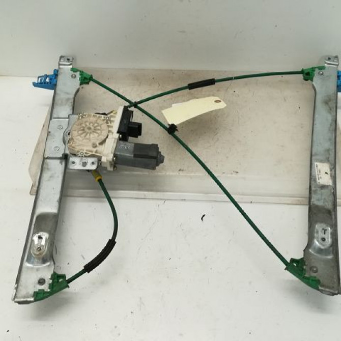 Mecanisme + moteur lève-glace avant droit occasion CITROEN C2 Phase 1 09-2003->10-2008 1.4 HDi 9222X2 1