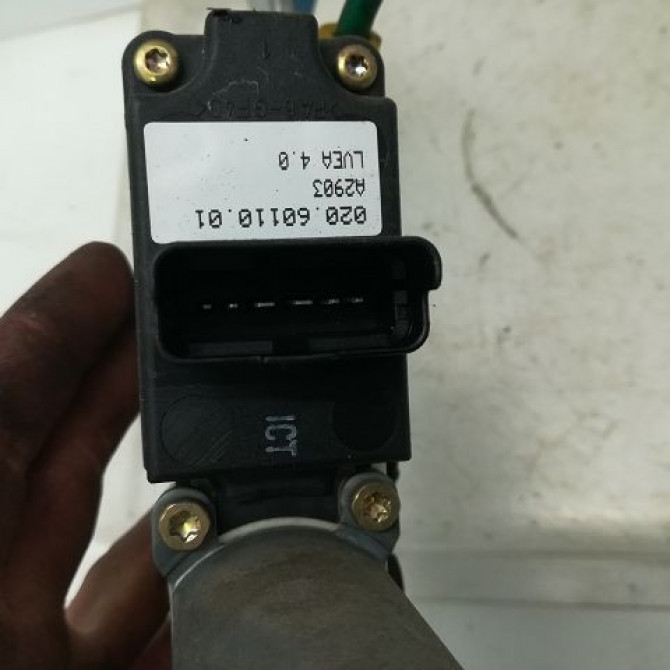 Mecanisme + moteur lève-glace avant droit occasion CITROEN C2 Phase 1 09-2003->10-2008 1.4 HDi 9222X2 3