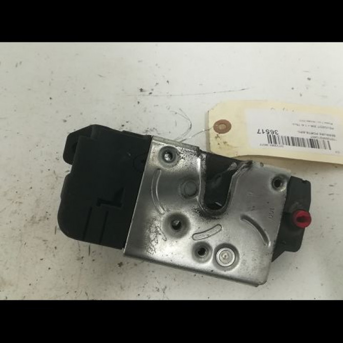 Serrure porte arg occasion PEUGEOT 206 + Phase 1 03-2009->05-2013 1.4i 75ch 9137G1 1