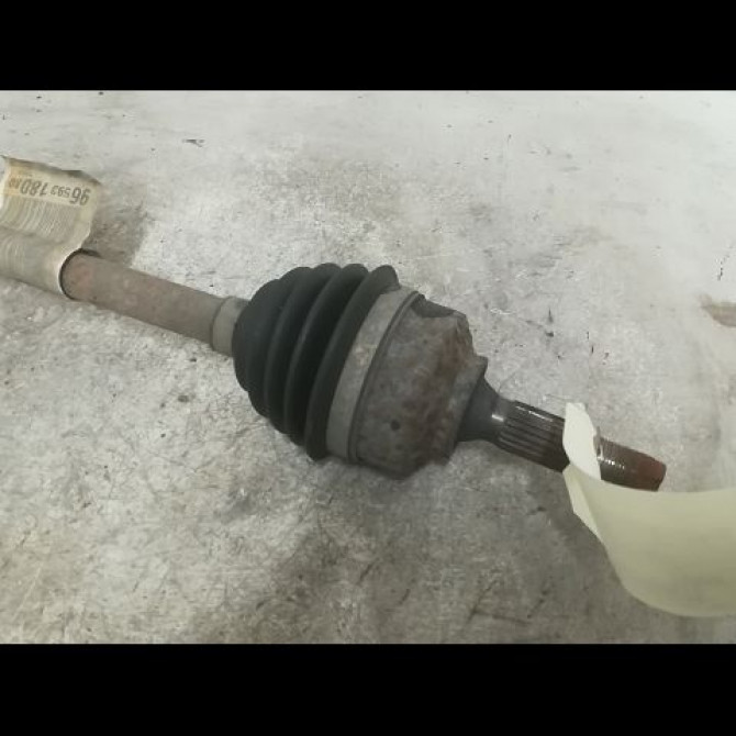 Transmission avant gauche occasion PEUGEOT 207 Phase 1 04-2006->06-2013 1.4 HDI 2