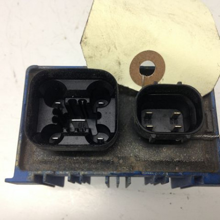 Boitier de préchauffage occasion OPEL CORSA IV Phase 2 01-2011->03-2015 55557760