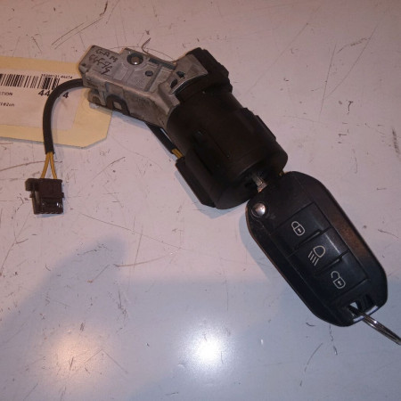 Antivol de direction occasion PEUGEOT 208 208 Phase 1 2012-03-01->2015-09-30 1.2 VTI 82ch