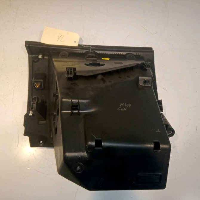 Boite à gants occasion PEUGEOT 208 208 Phase 1 2012-03-01->2015-09-30 1.2 VTI 82ch 2