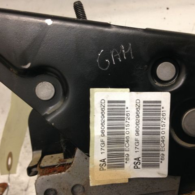 Levier frein a main occasion PEUGEOT 208 208 Phase 1 2012-03-01->2015-09-30 1.4 HDI 68ch 98062966ZD 2