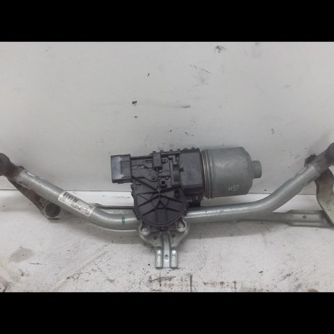 Moteur essuie-glace avant occasion PEUGEOT 208 208 Phase 1 2012-03-01->2015-09-30 1.4 HDI 68ch 9673222580 1