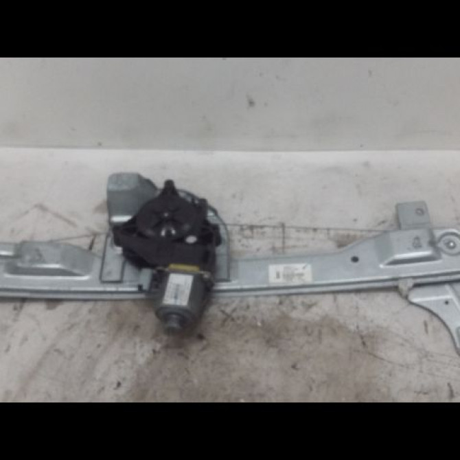 Mecanisme + moteur lève-glace avant droit occasion PEUGEOT 208 208 Phase 1 2012-03-01->2015-09-30 1.4 HDI 68ch 9673154380 1