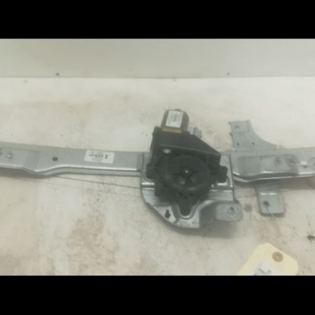 Mecanisme + moteur lève-glace avant droit occasion PEUGEOT 208 208 Phase 1 2012-03-01->2015-09-30 1.6 E-HDI 92ch 9673154380