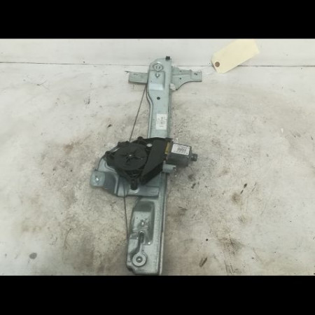 Mecanisme + moteur lève-glace avant droit occasion PEUGEOT 208 208 Phase 1 2012-03-01->2015-09-30 1.4 HDI 68ch 9673154380