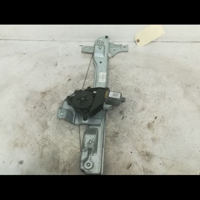 Mecanisme + moteur lève-glace avant droit occasion PEUGEOT 208 208 Phase 1 2012-03-01->2015-09-30 1.4 HDI 68ch 9673154380 1