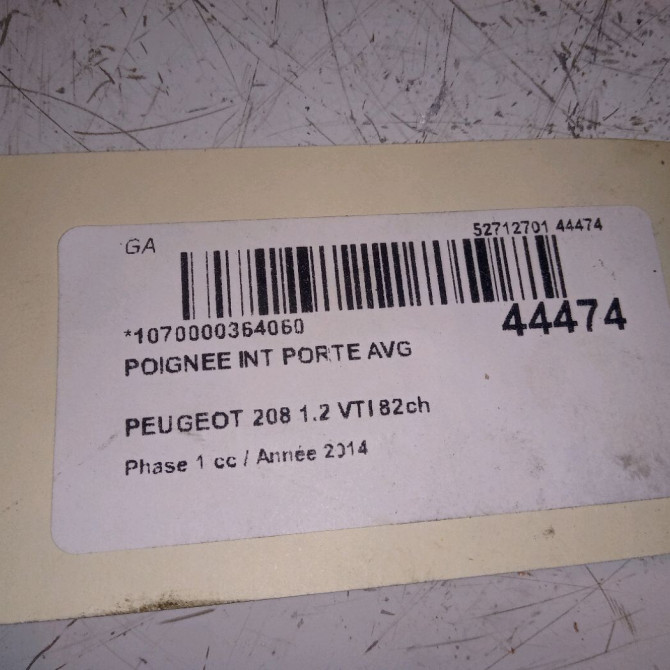 Poignee int porte avg occasion PEUGEOT 208 208 Phase 1 2012-03-01->2015-09-30 1.2 VTI 82ch 4