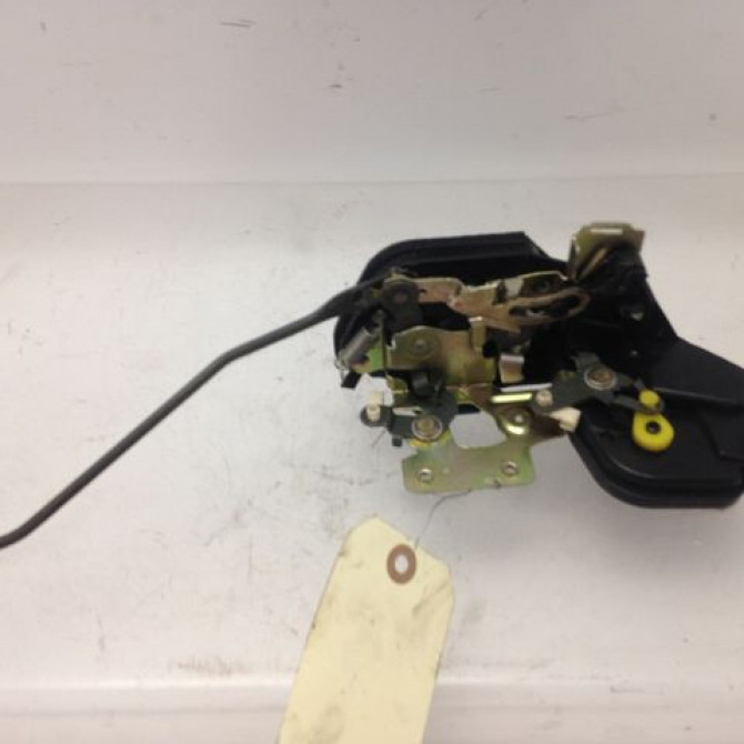 Serrure porte avg occasion HYUNDAI SANTA FE I Phase 1 10-2000->09-2006 2.0 CRDI 125ch 4WD 1