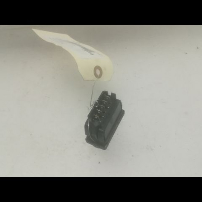 Commande lève-glace porte avant droite occasion PEUGEOT 306 Phase 1 09-1994->03-1997 1.9 D 2