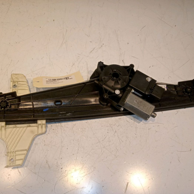 Mecanisme+moteur leve-glace arg occasion PEUGEOT 3008 II Phase 1 04-1995->04-1999 1.5 BlueHDI 130ch 9830389080 1