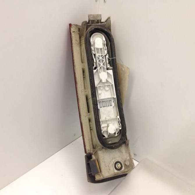 Feu arrière gauche occasion RENAULT SUPER 5 Phase 1 10-1984->12-1996 CAMPUS BV4 (92-93) 7701030761 2