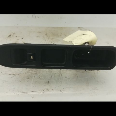 Commande lève-glace porte avant droite occasion PEUGEOT 307 Phase 1 04-2001->06-2005 1.4 HDI 8v 70ch 6554E7