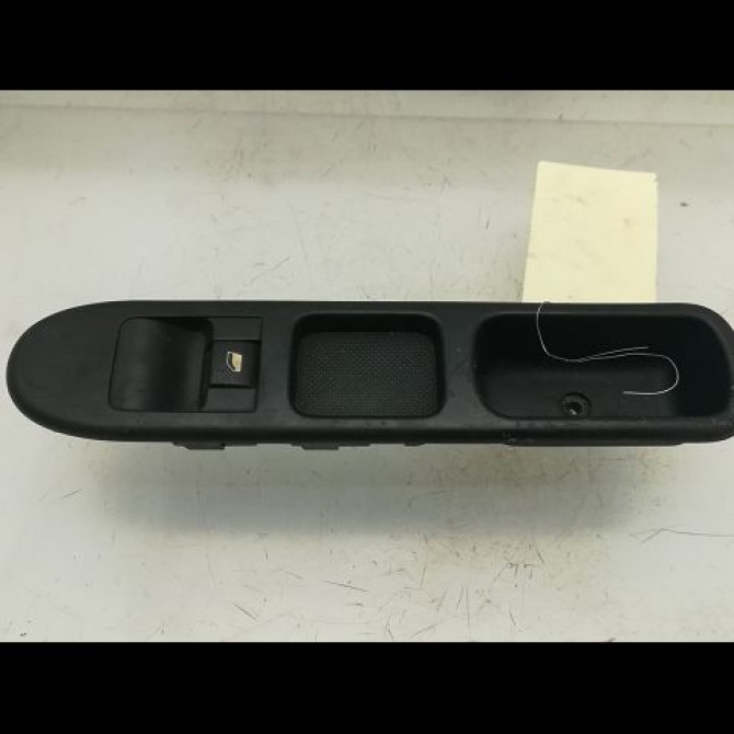 Commande lève-glace porte avant droite occasion PEUGEOT 307 Phase 1 04-2001->06-2005 1.6 HDI 16v 90ch 6554E7 1