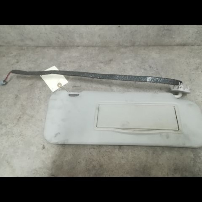Pare-soleil droit occasion PEUGEOT 307 Phase 1 SW 03-2002->07-2004 2.0 HDi 110ch 8143HS 1