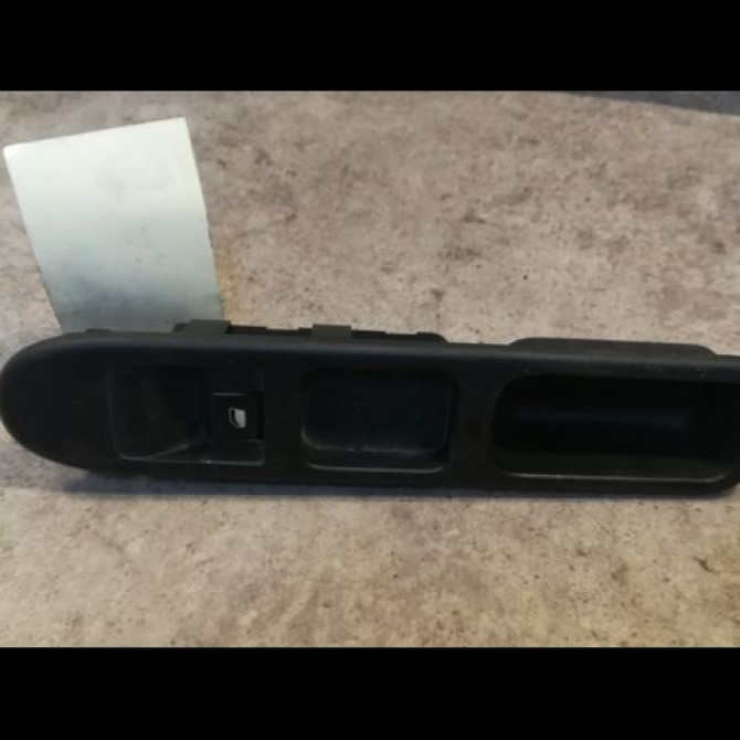 Commande lève-glace porte avant droite occasion PEUGEOT 307 Phase 1 04-2001->06-2005 2.0 HDI 90ch 6554E7 1