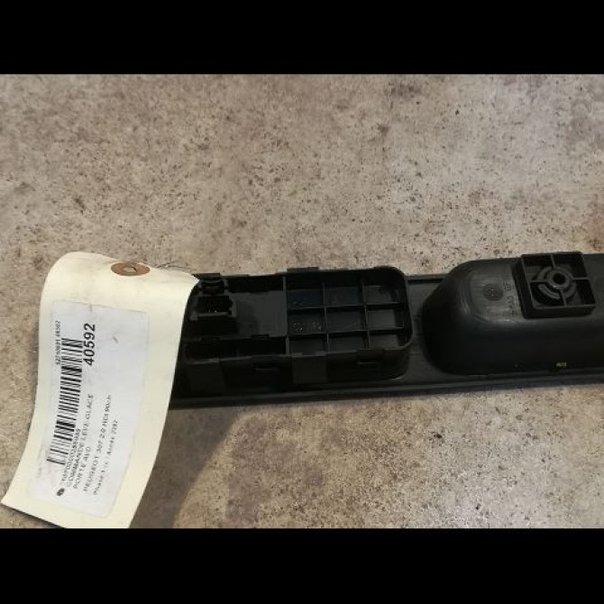 Commande lève-glace porte avant droite occasion PEUGEOT 307 Phase 1 04-2001->06-2005 2.0 HDI 90ch 6554E7 2