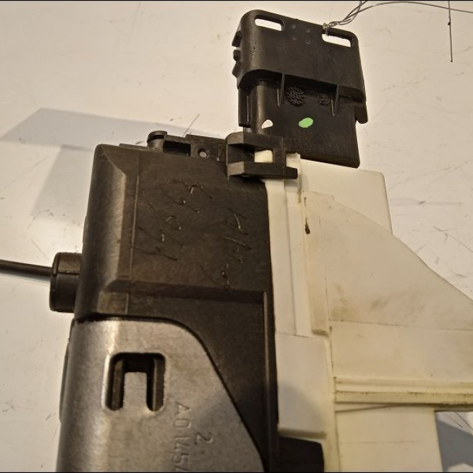 Serrure porte ard occasion PEUGEOT 308 I 9800617280 3