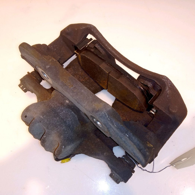 Etrier de frein avant droit occasion PEUGEOT 308 I 4401N9 2