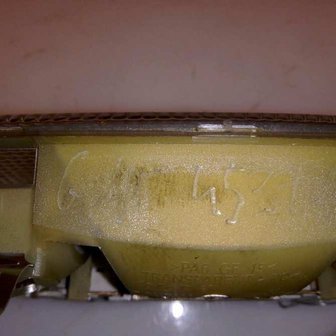 Plafonnier occasion CITROEN XSARA PICASSO Phase 2 02-2004->12-2010 1.6 HDI 110ch 6362N4 3