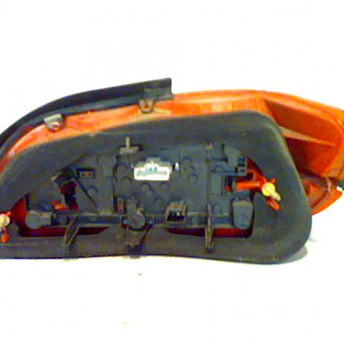 Feu arrière gauche occasion PEUGEOT 406 Phase 1 10-1995->04-1999 6350L5 2