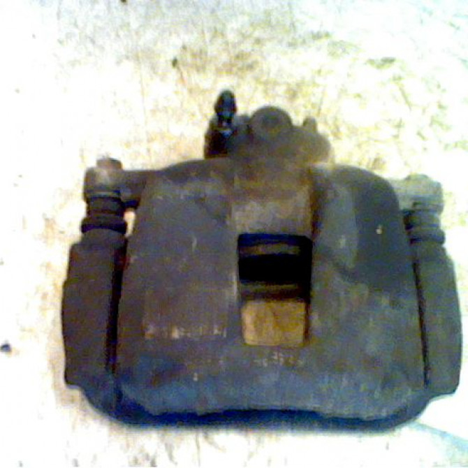 Etrier de frein avant droit occasion PEUGEOT 307 Phase 1 04-2001->06-2005 1.6 HDI 16v 110ch 4400N3 1