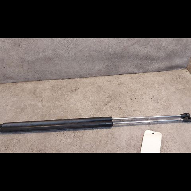 Verin droit hayon occasion CITROEN BERLINGO I Phase 2 11-2002->10-2010 1.6i 110ch 8731E0 1