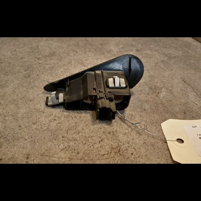 Bouton de warning occasion PEUGEOT 406 Phase 2 04-1999->04-2004 2.0 HDI 90ch 6552ZQ 2