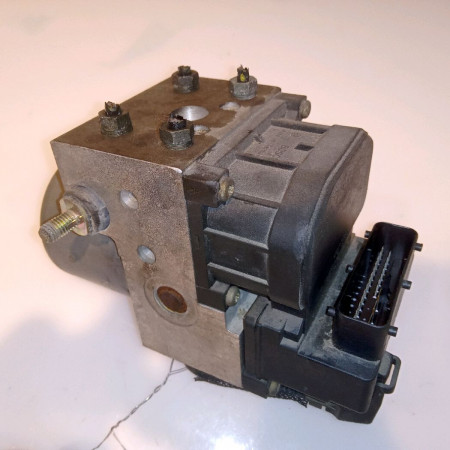 Unité hydraulique ABS occasion PEUGEOT 406 Phase 2 04-1999->04-2004 1.8i 16v 112ch 4541W0