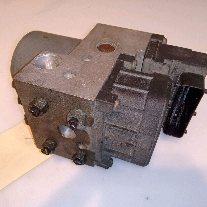 Unité hydraulique ABS occasion PEUGEOT 406 Phase 2 04-1999->04-2004 1.8i 16v 112ch 4541W0 2