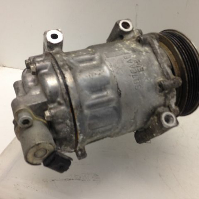 Compresseur air conditionne occasion PEUGEOT 407 Phase 1 04-2004->07-2008 1.6 HDI 16v 648779 4