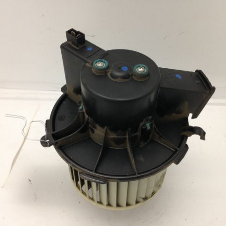 Ventilateur de chauffage occasion PEUGEOT 307 Phase 1 04-2001->06-2005 1.6 HDI 16v 110ch 6441T8
