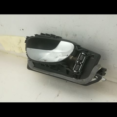 Poignee int porte avd occasion PEUGEOT 307 Phase 1 04-2001->06-2005 2.0 HDI 90ch 9143F5