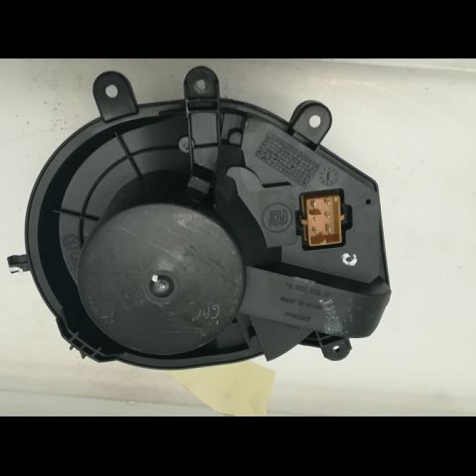 Ventilateur de chauffage occasion VOLKSWAGEN PASSAT IV Phase 2 10-2000->03-2005 1.9 TDI 130ch 8D1820021C 2