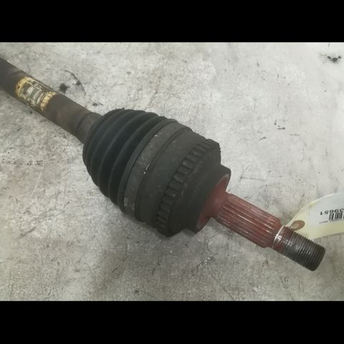 Transmission avant droite occasion RENAULT CLIO II Phase 2 06-2001->07-2006 1.5 DCI 70ch 8200749390 2