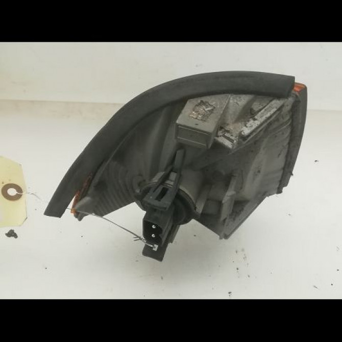 Clignotant gauche occasion B.M.W. SERIE 3 III Phase 1 01-1991->04-1998 325tds 82199403095 2