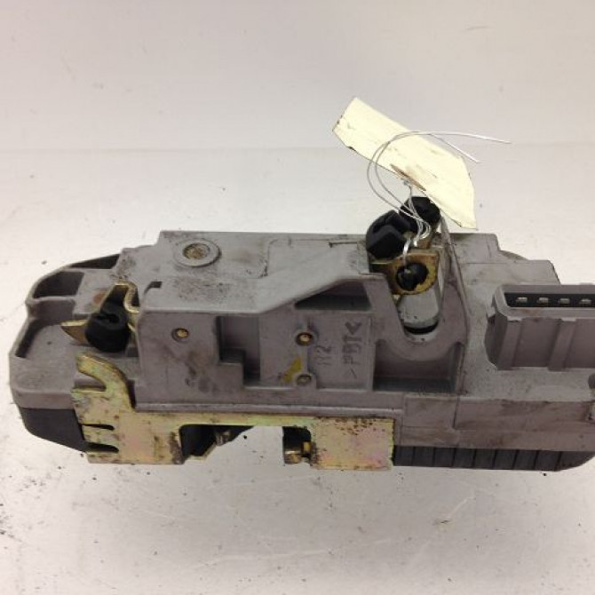 Serrure porte ard occasion PEUGEOT 406 Phase 1 10-1995->04-1999 2.0 HDI 913870 3