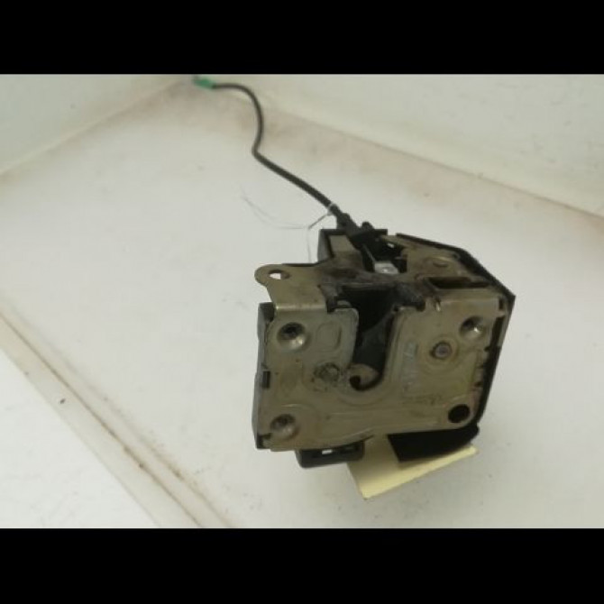 Serrure porte avd occasion RENAULT MEGANE I Phase 2 03-1999->06-2003 1.9 DTI 7701473172 2
