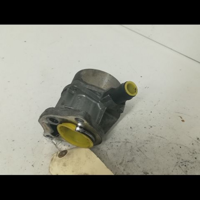 Pompe a vide occasion RENAULT CLIO II Phase 2 06-2001->07-2006 1.5 DCI 65ch 146502217R 2