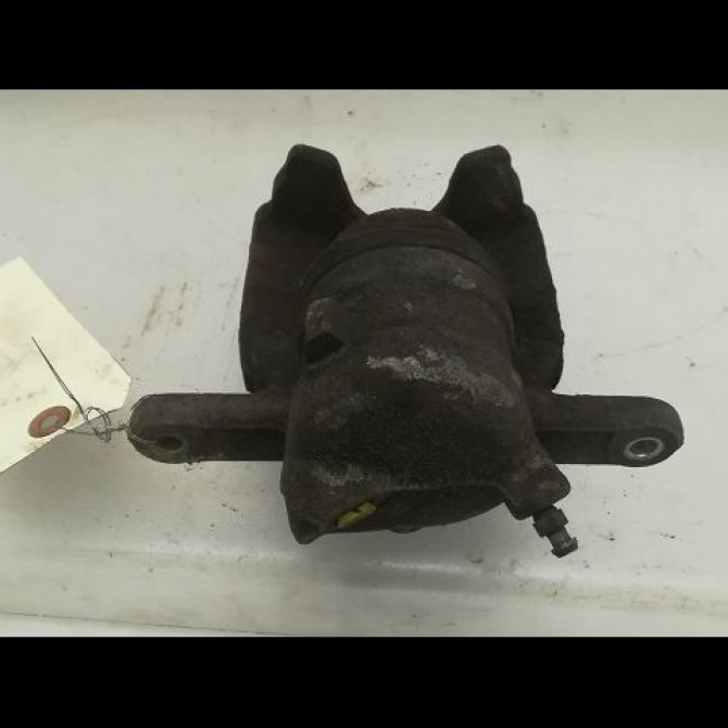 Etrier de frein avant gauche occasion RENAULT CLIO III Phase 1 09-2005->03-2009 1.2 TCE 16v 100ch 7701208332 2