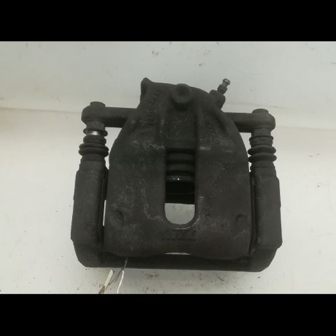 Etrier de frein avant gauche occasion DACIA LOGAN I Phase 2 07-2008->12-2012 1.5 DCI 70ch 7701208332 1